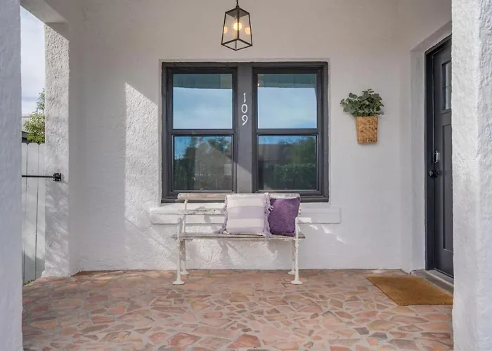 1926 Historic Duplex, Near U Of A, 1 Bedroom 1 Ba Holiday home Tucson